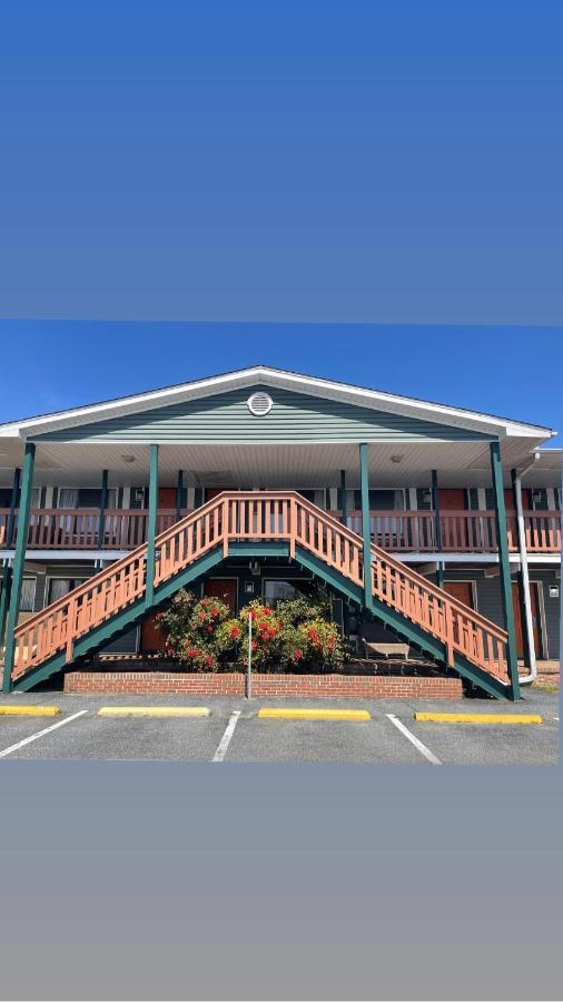 Atlantic Shores Inn And Suites Chincoteague Ngoại thất bức ảnh